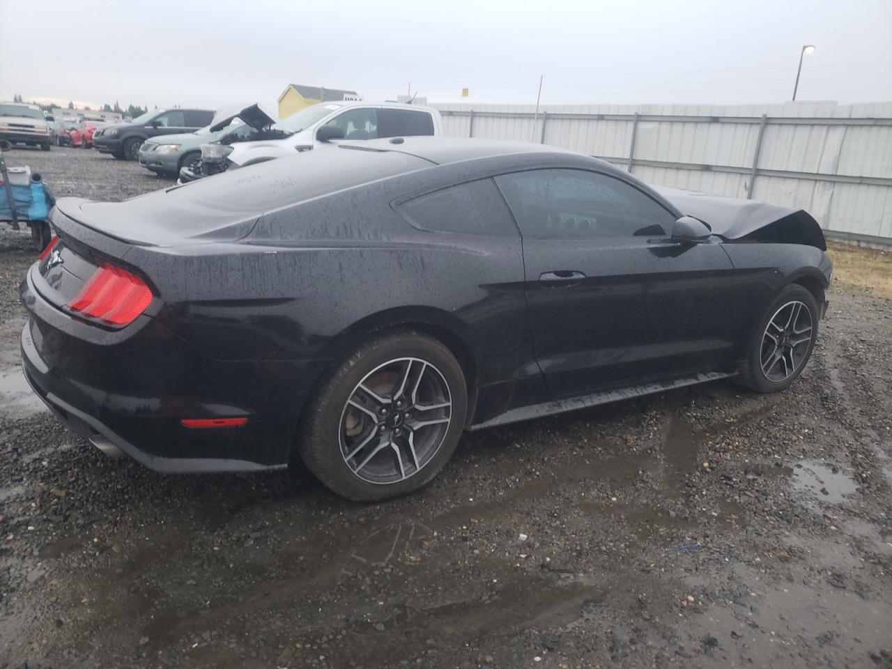 2019 Ford Mustang - Image 3