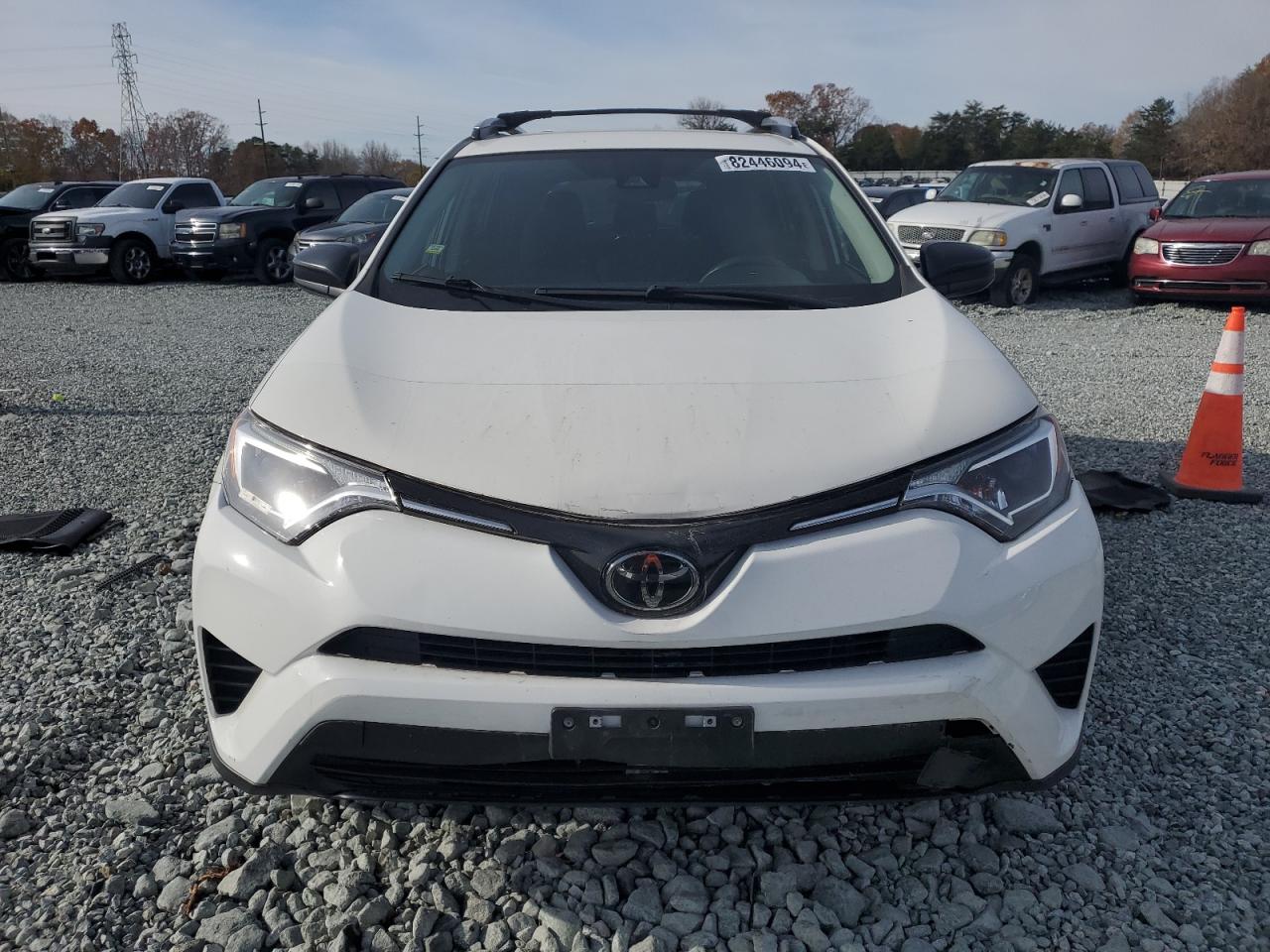 VIN JTMZFREV1HJ128686 2017 TOYOTA RAV4 no.5