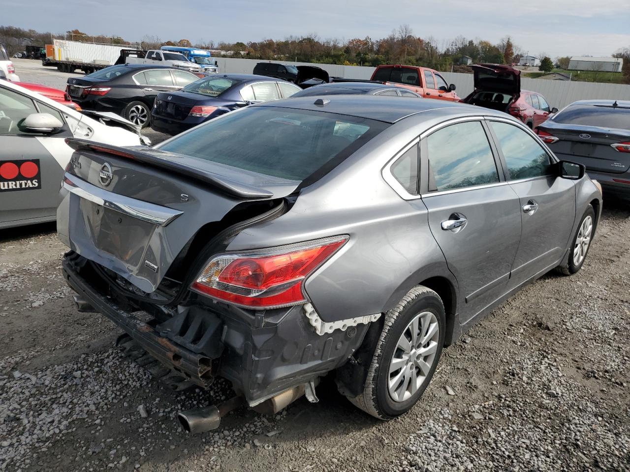 2015 Nissan Altima - Image 3