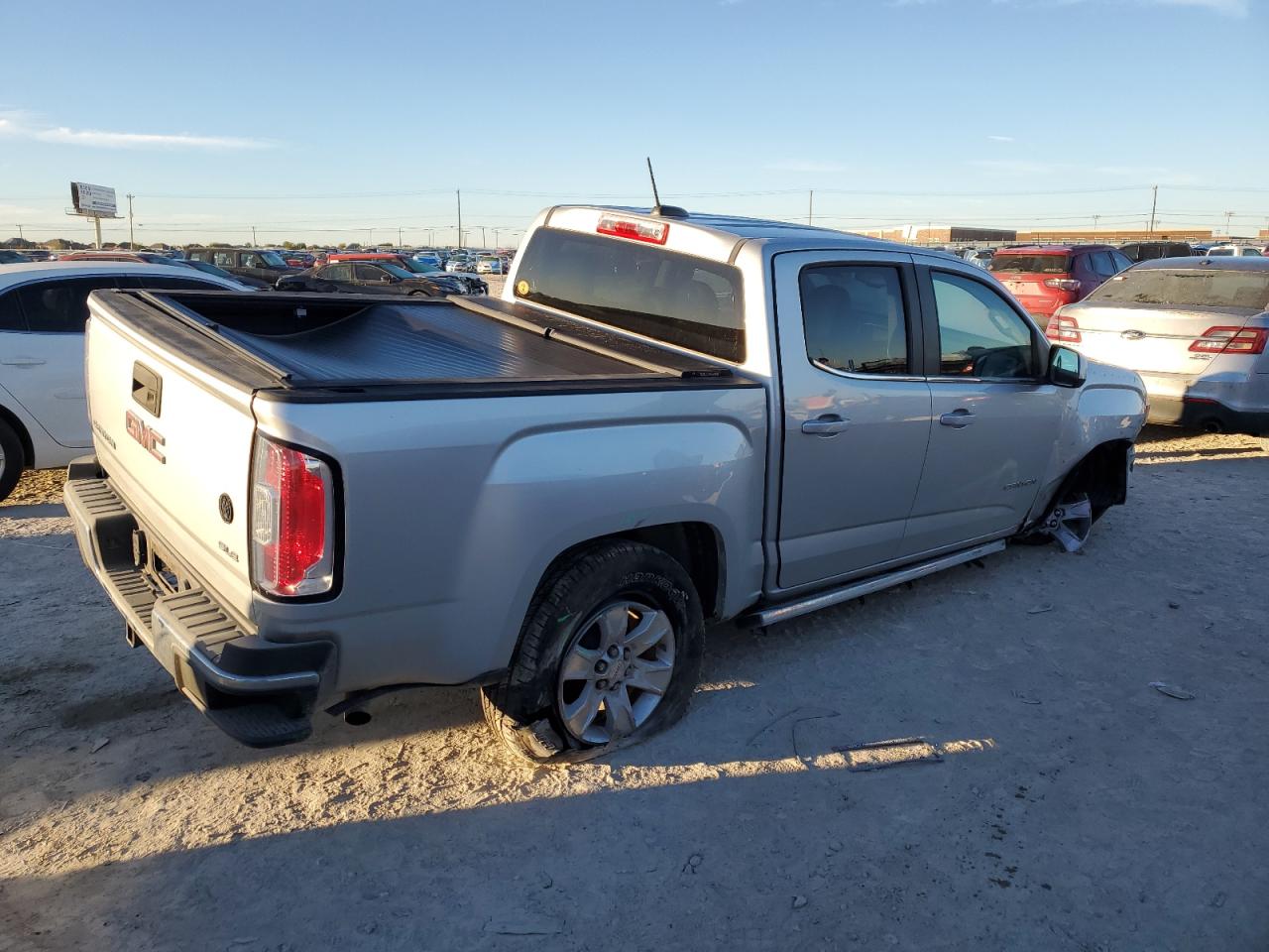 VIN 1GTG5CE32G1304407 2016 GMC CANYON no.3