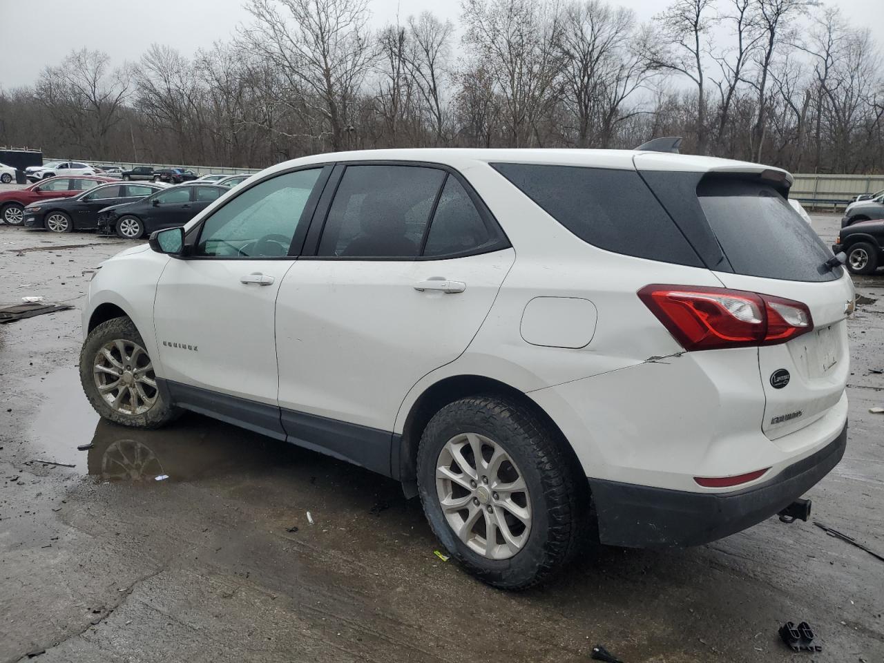 2019 Chevrolet Equinox - Image 2