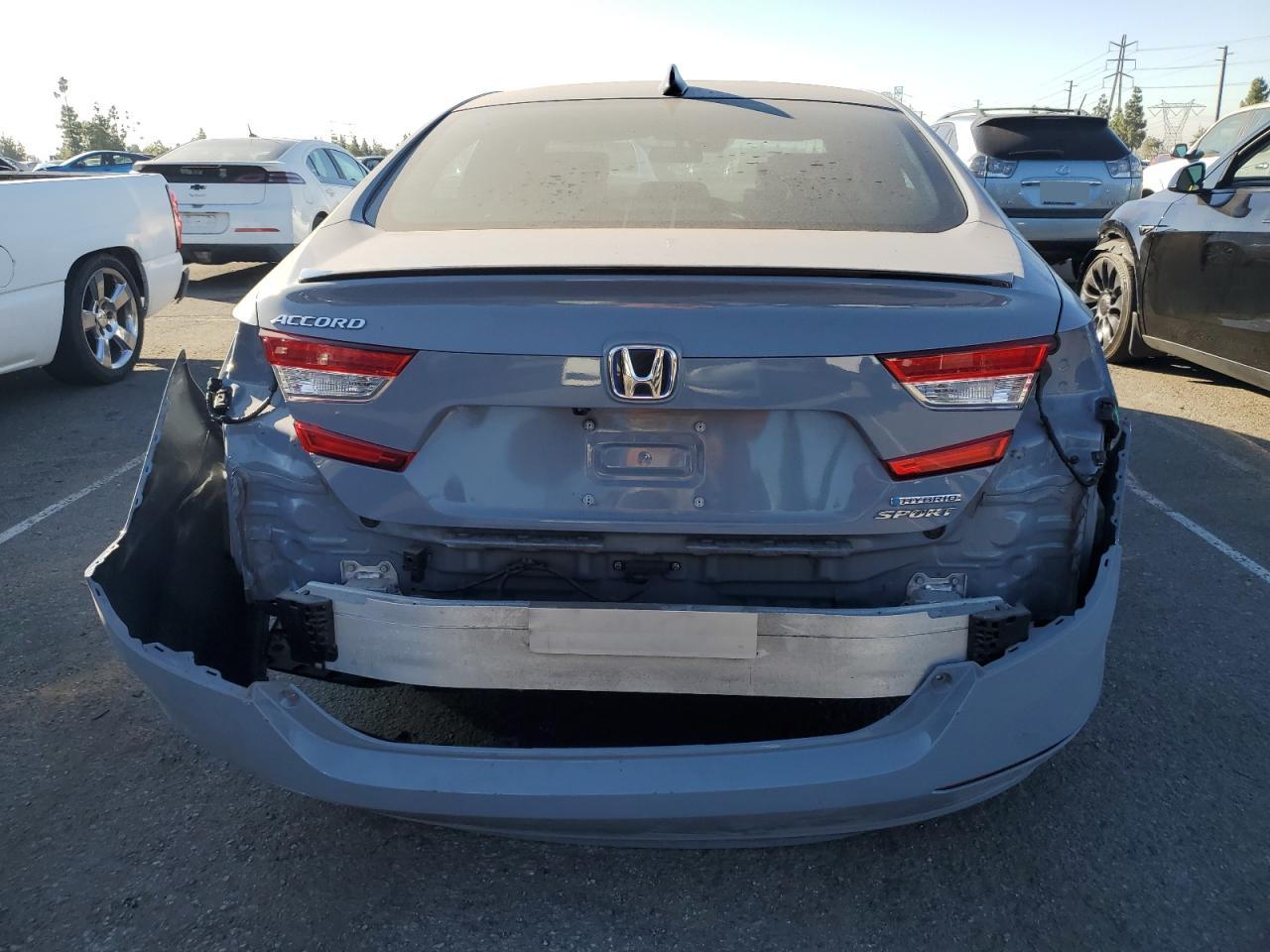 2022 Honda Accord - Image 6