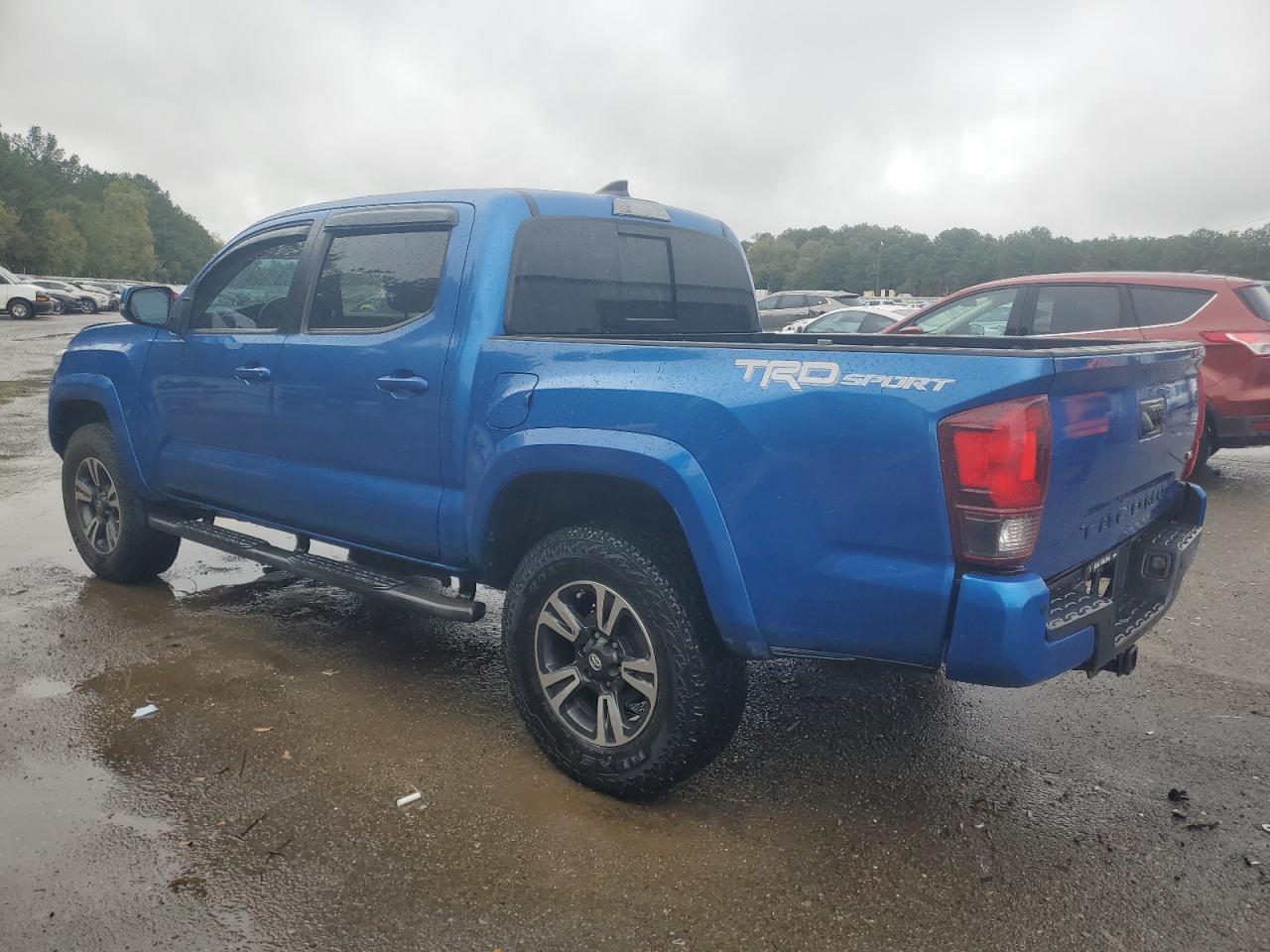 2018 Toyota Tacoma - Image 2