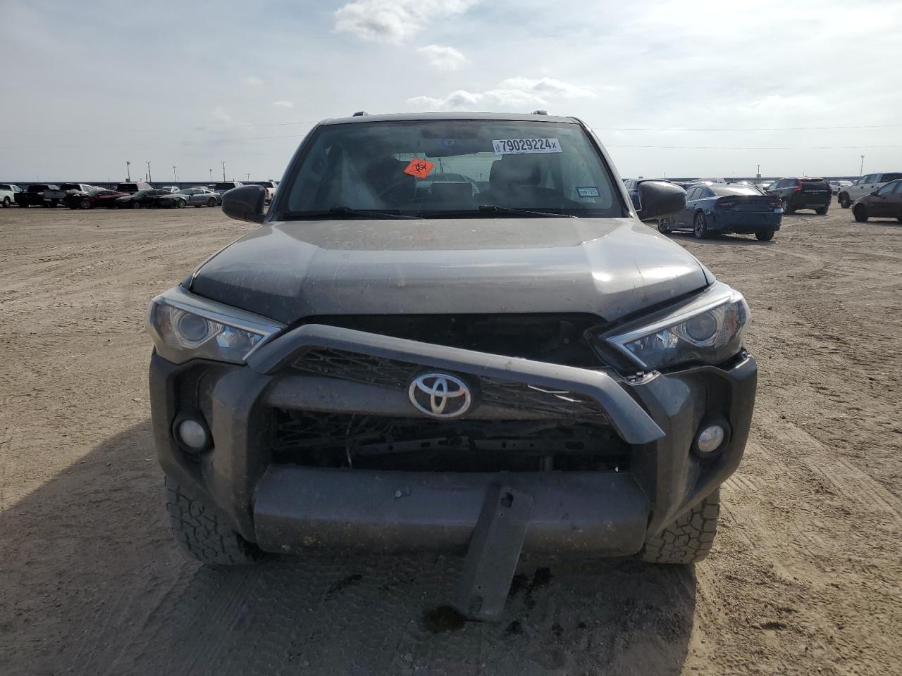 2019 Toyota 4Runner - Image 5
