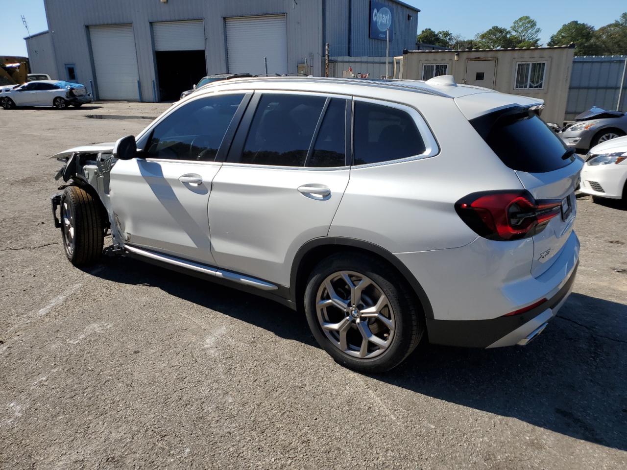 VIN WBX47DP04NN153715 2022 BMW X3 no.2