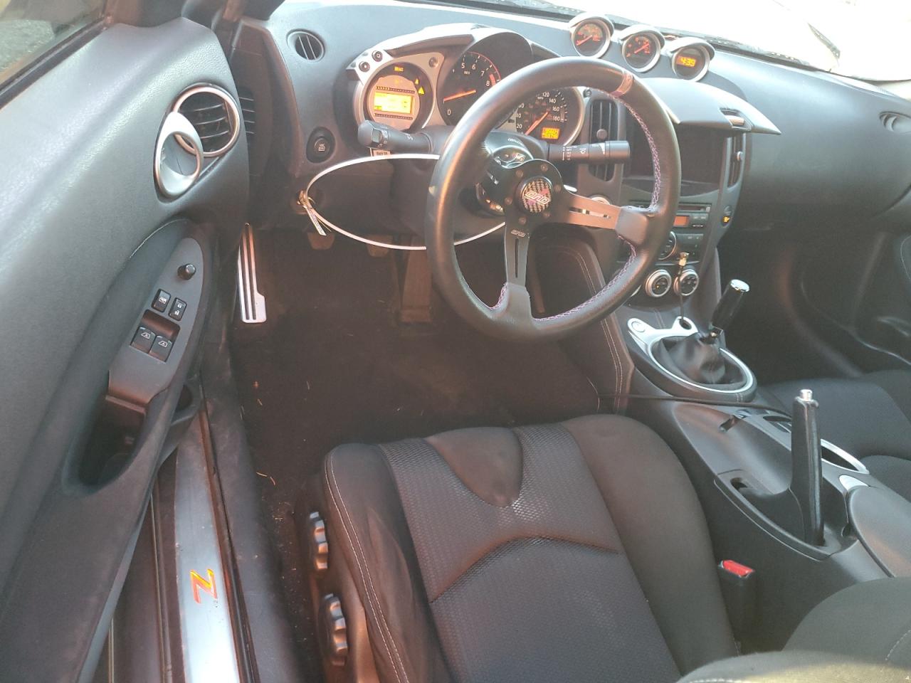 2009 Nissan 370Z - Image 8