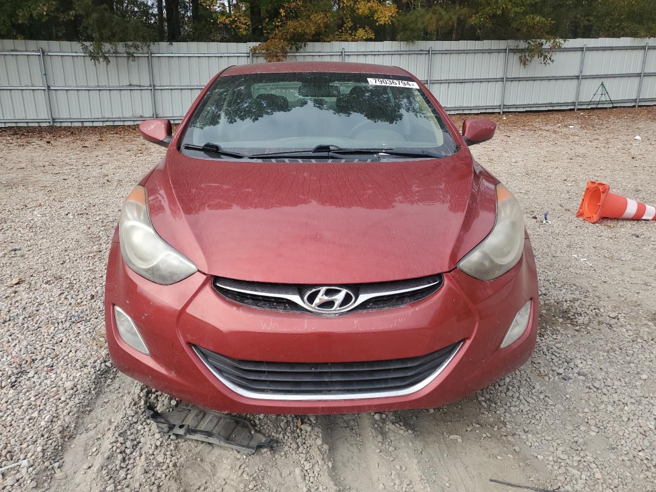 2013 Hyundai Elantra - Image 5