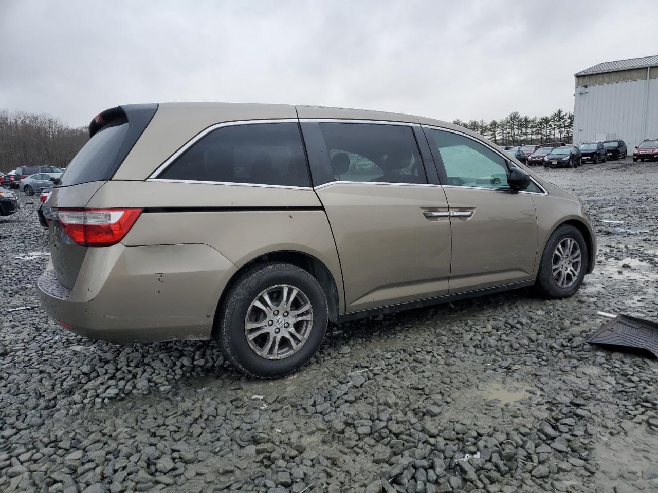 2012 Honda Odyssey - Image 3
