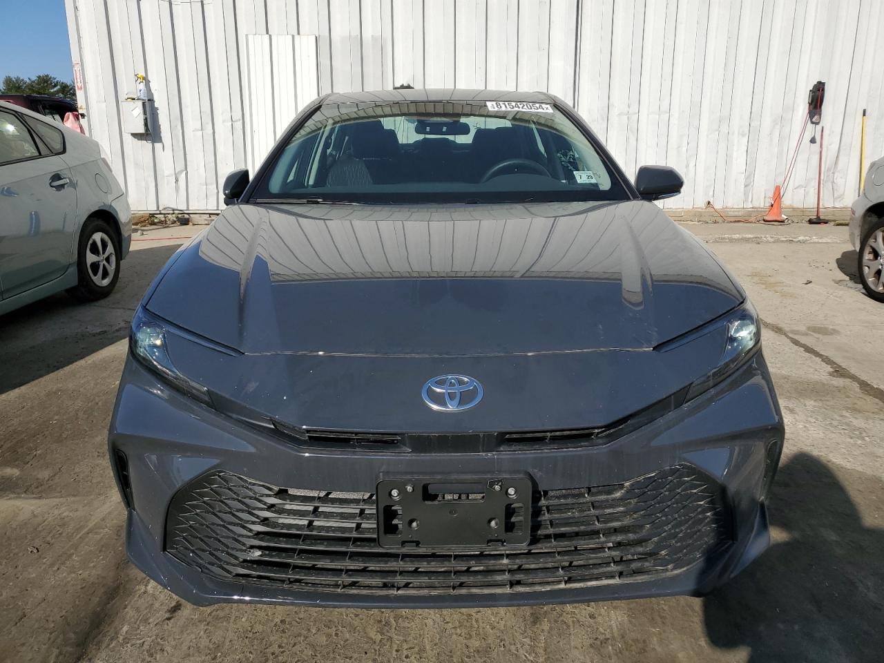 2025 Toyota Camry - Image 5