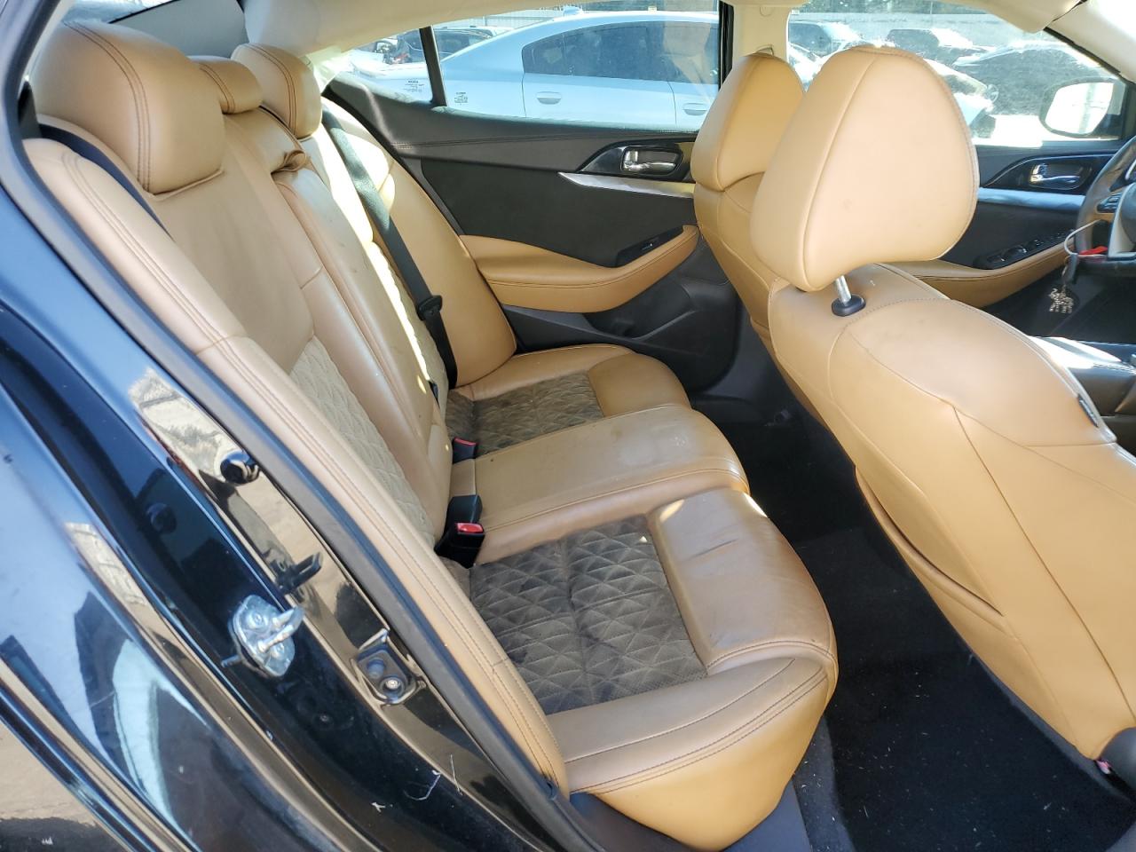 2016 Nissan Maxima - Image 11