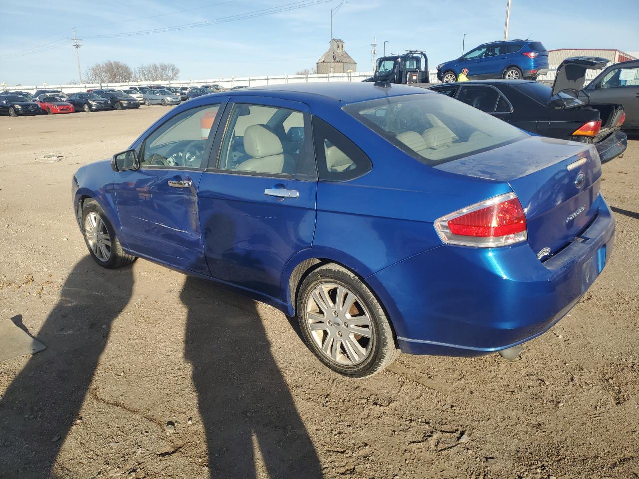 2010 Ford Focus - Image 2