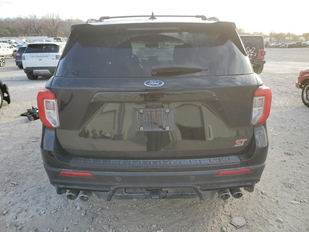 2020 Ford Explorer - Image 6