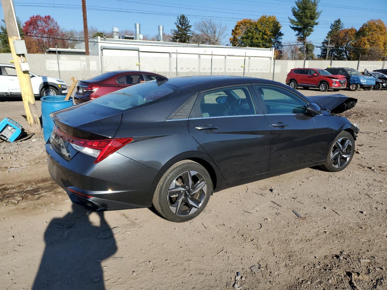 2021 Hyundai Elantra - Image 3