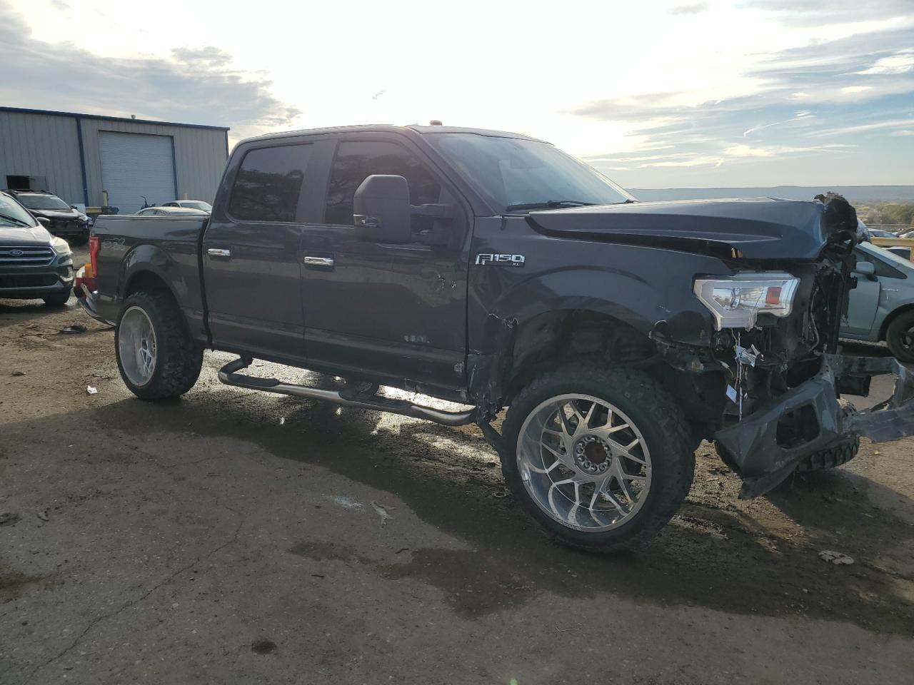 2017 Ford F-150 - Image 4