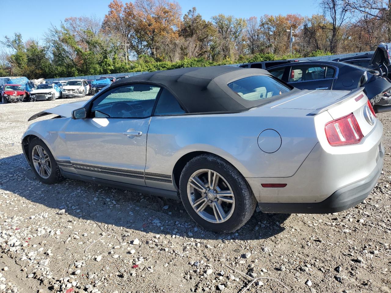 2010 Ford Mustang - Image 2