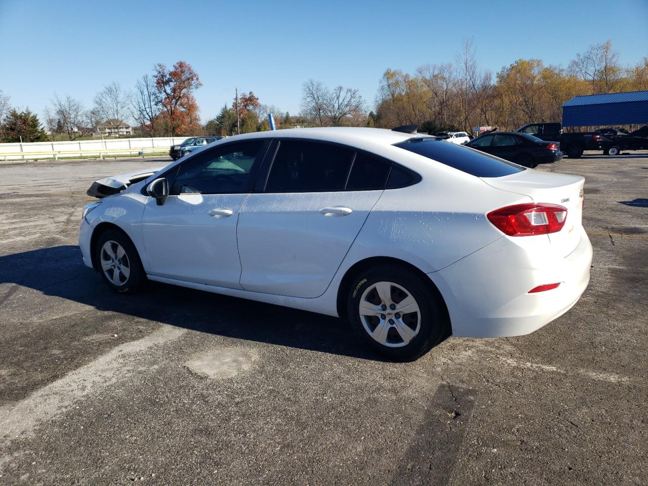 2017 Chevrolet Cruze - Image 2