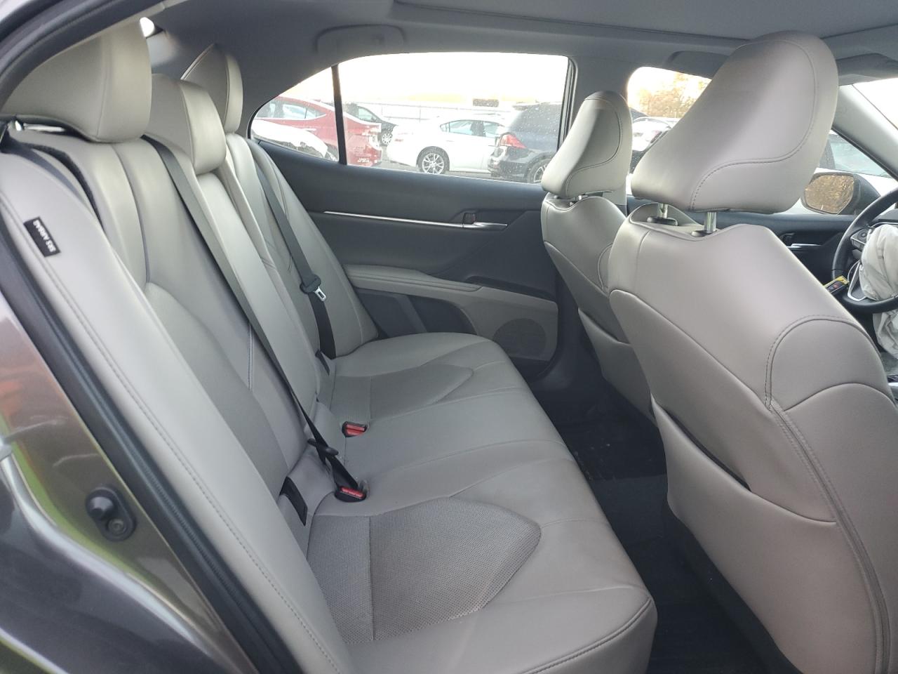 2022 Toyota Camry - Image 11