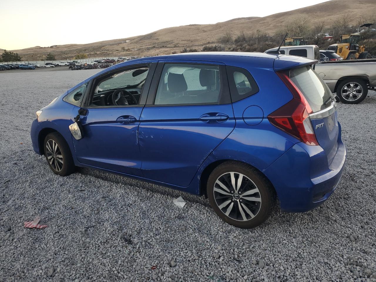 VIN 3HGGK5H80KM719671 2019 HONDA FIT no.2