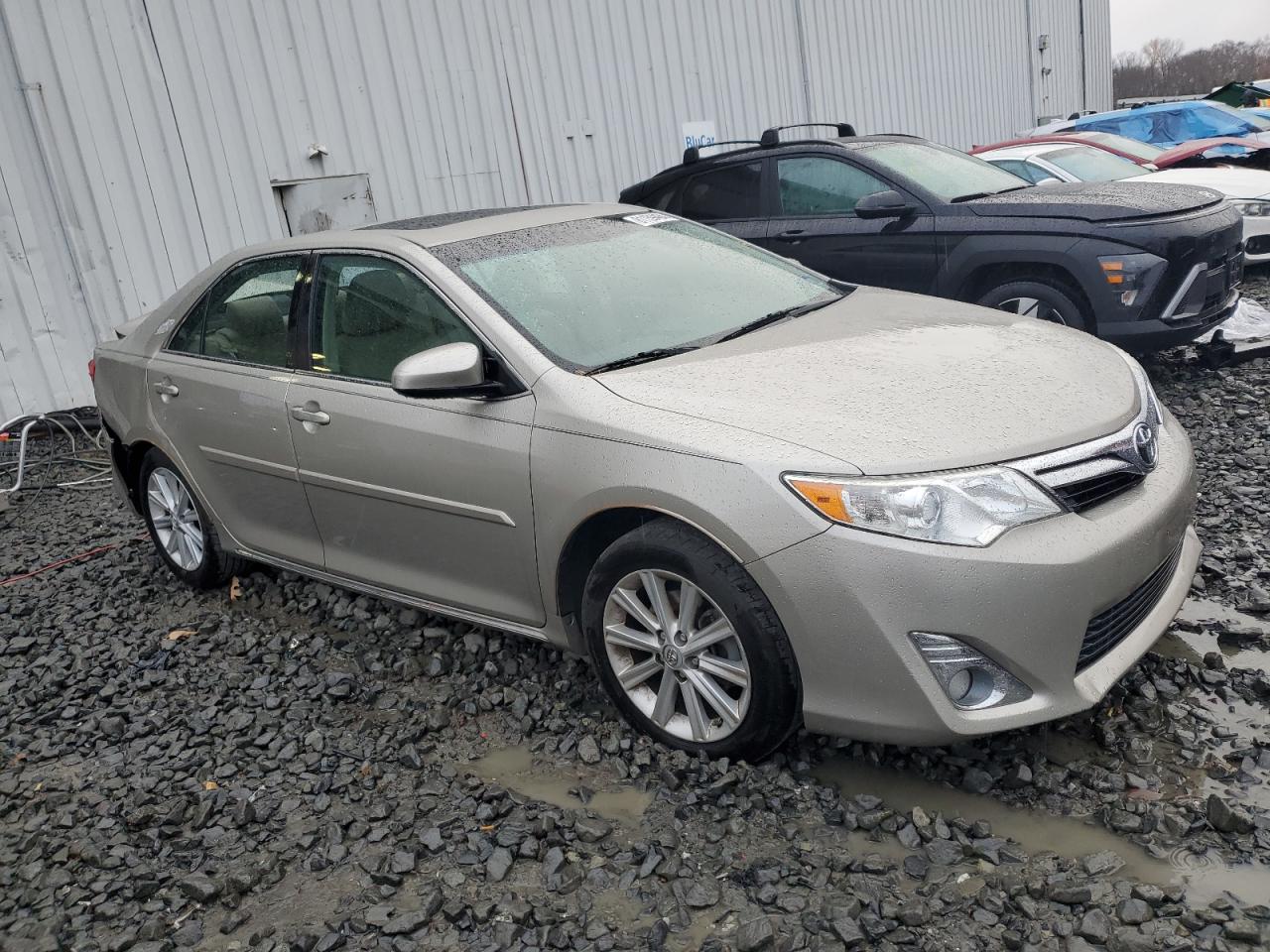 2014 Toyota Camry L VIN: 4T4BF1FK8ER338592 Lot: 81159464