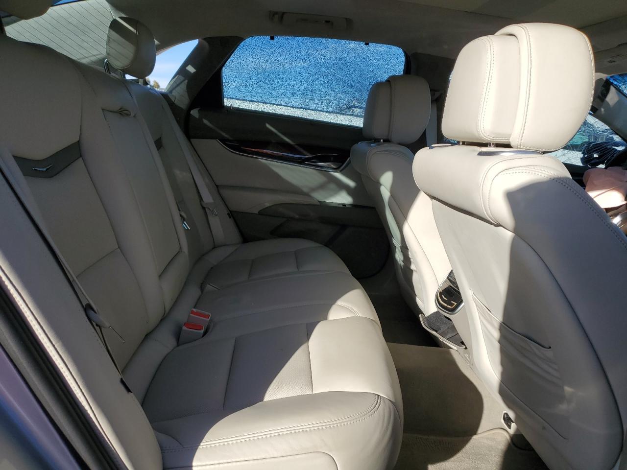 2013 Cadillac XTS - Image 10