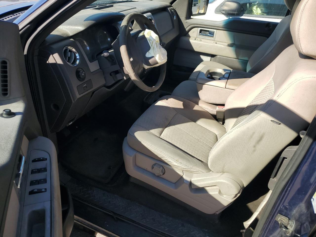 2010 Ford F-150 - Image 8