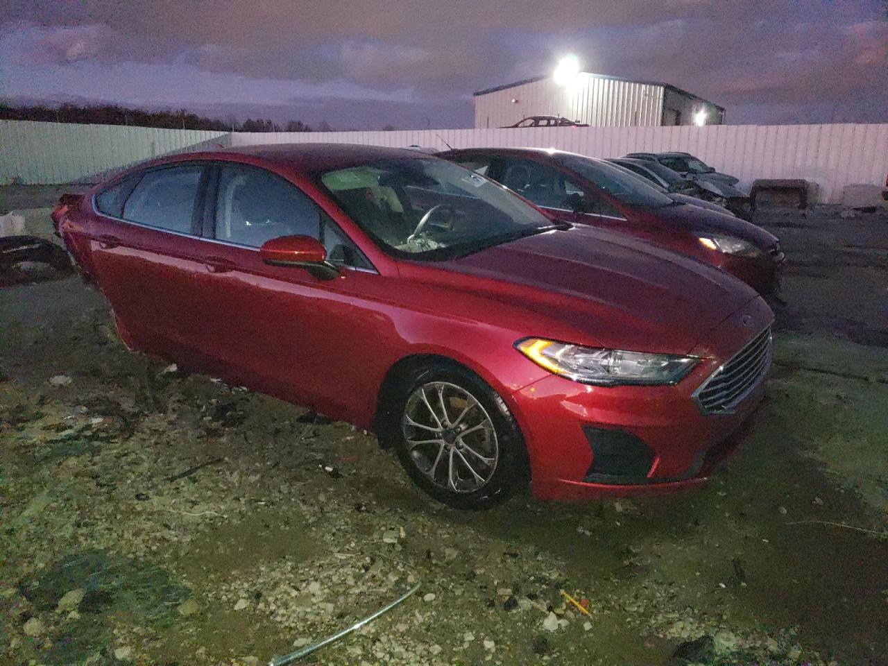 2020 Ford Fusion - Image 4