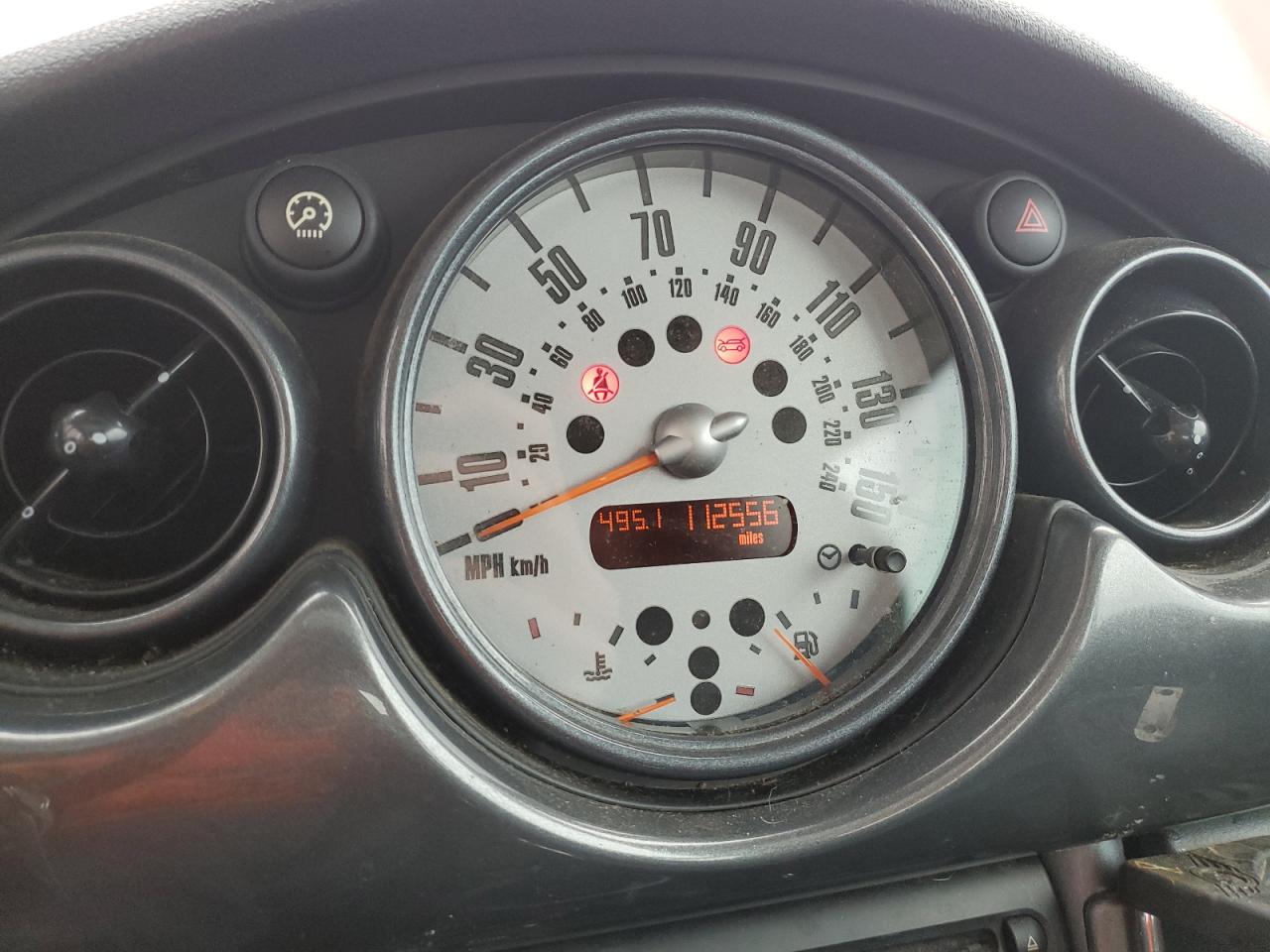 2006 MINI Cooper - Image 9