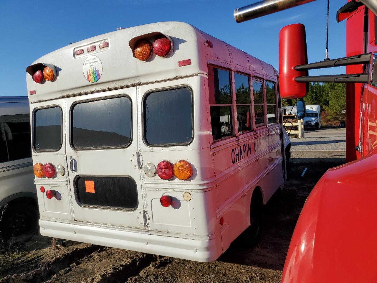 2002 Chevrolet Express - Image 3