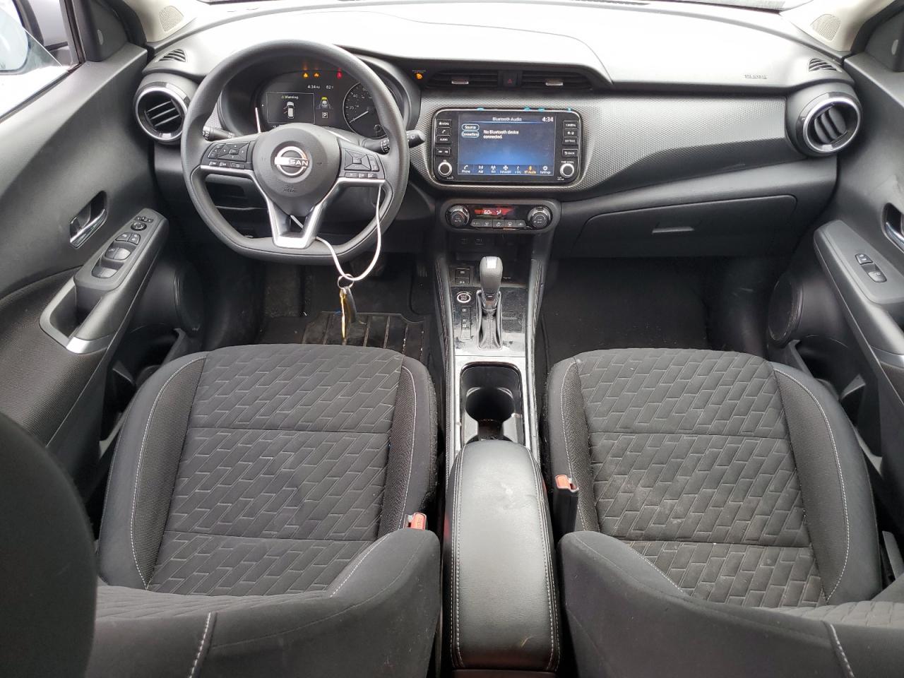 2022 Nissan Kicks - Image 8
