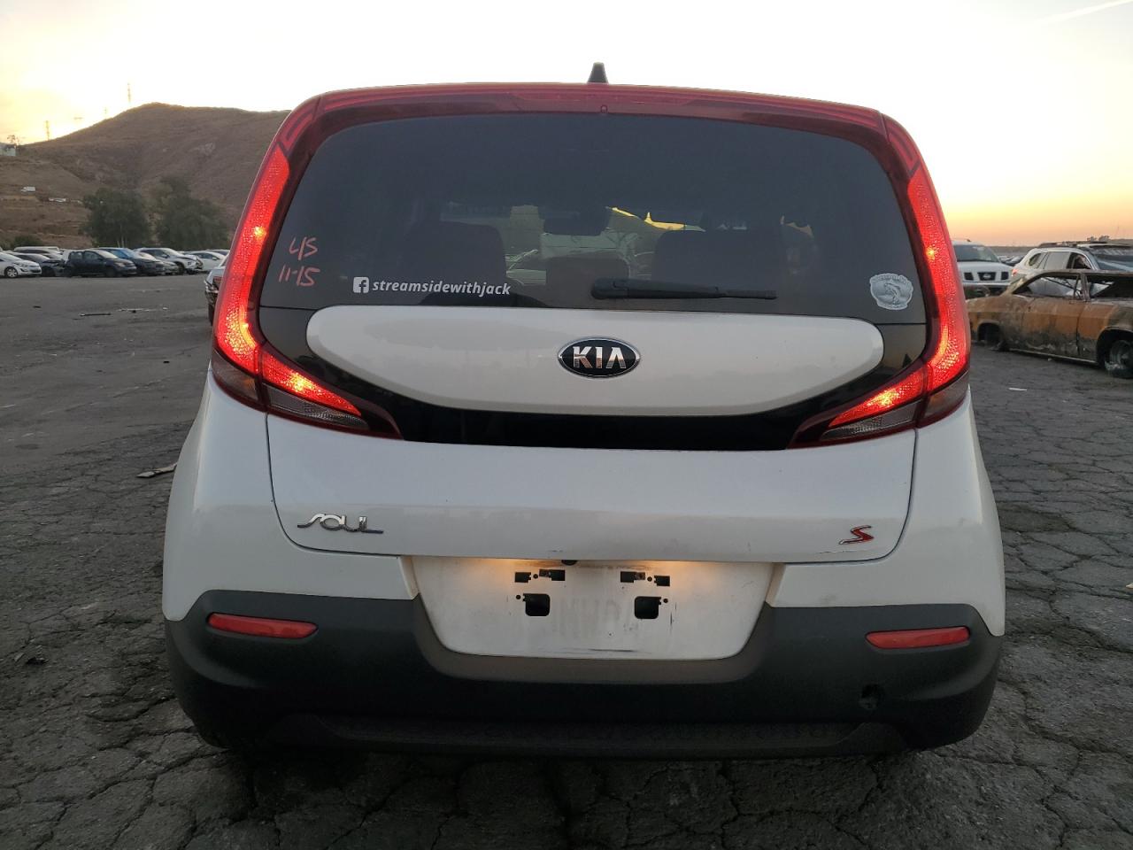 2021 Kia Soul Lx VIN: KNDJ23AUXM7138465 Lot: 80727294