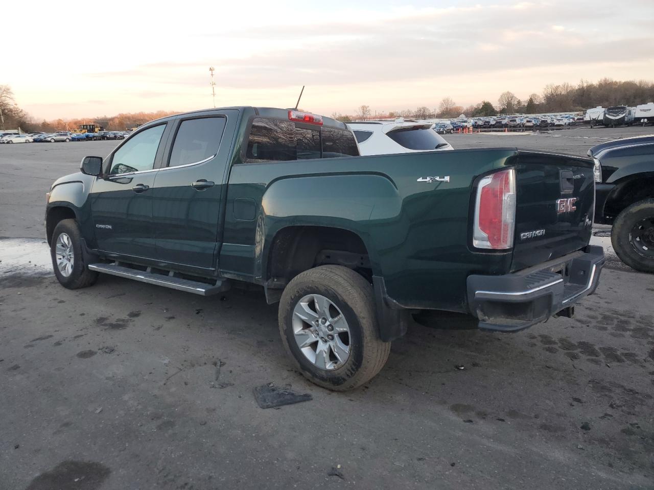 2016 GMC Canyon - Image 2