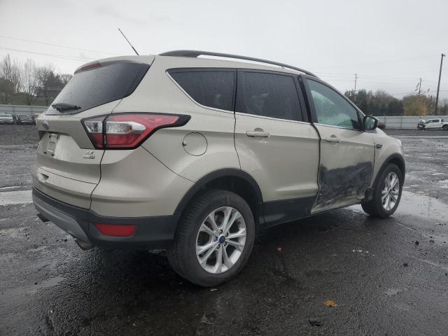 Parquets FORD ESCAPE 2017 Beige