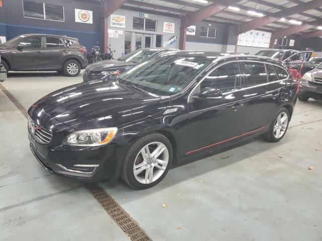 2015 Volvo V60 Premier за продажба в East Granby, CT - Side