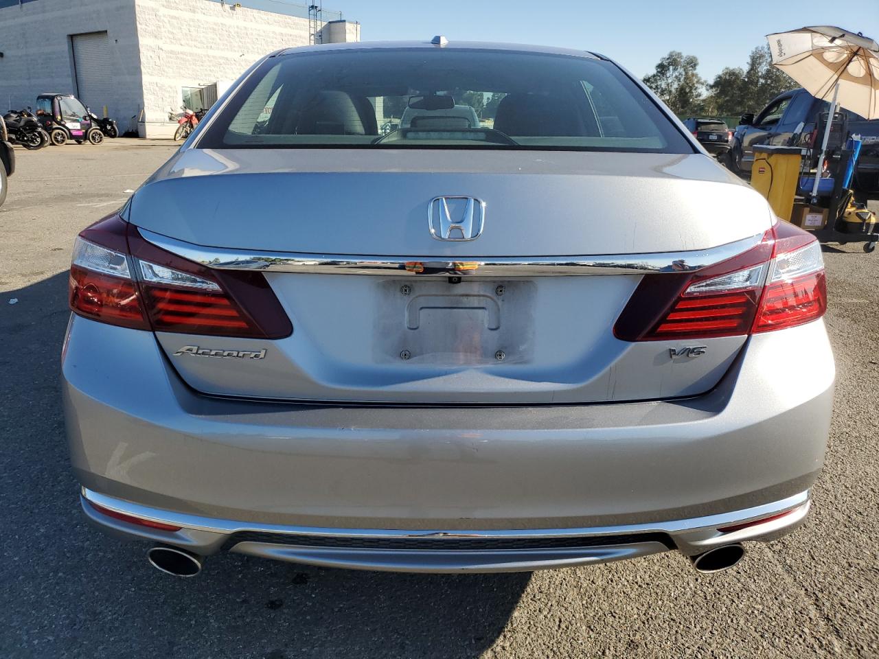 2017 Honda Accord Exl VIN: 1HGCR3F80HA029863 Lot: 80384714