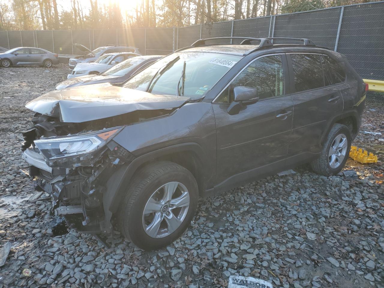 JTMP1RFV2KD511580 2019 TOYOTA RAV 4 - Image 1