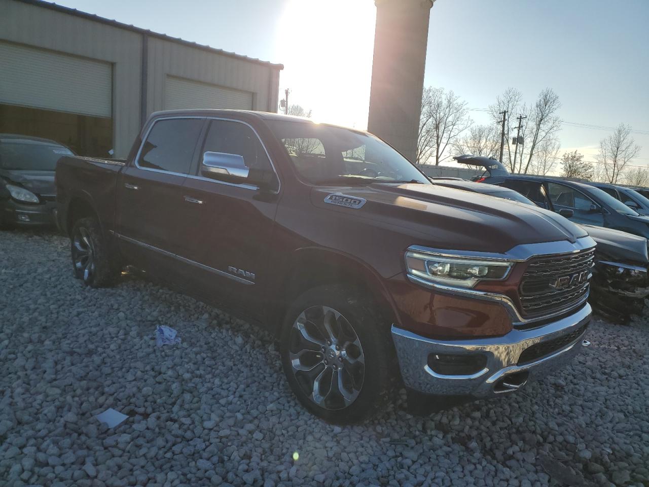 VIN 1C6SRFHT7KN819696 2019 RAM 1500 no.4