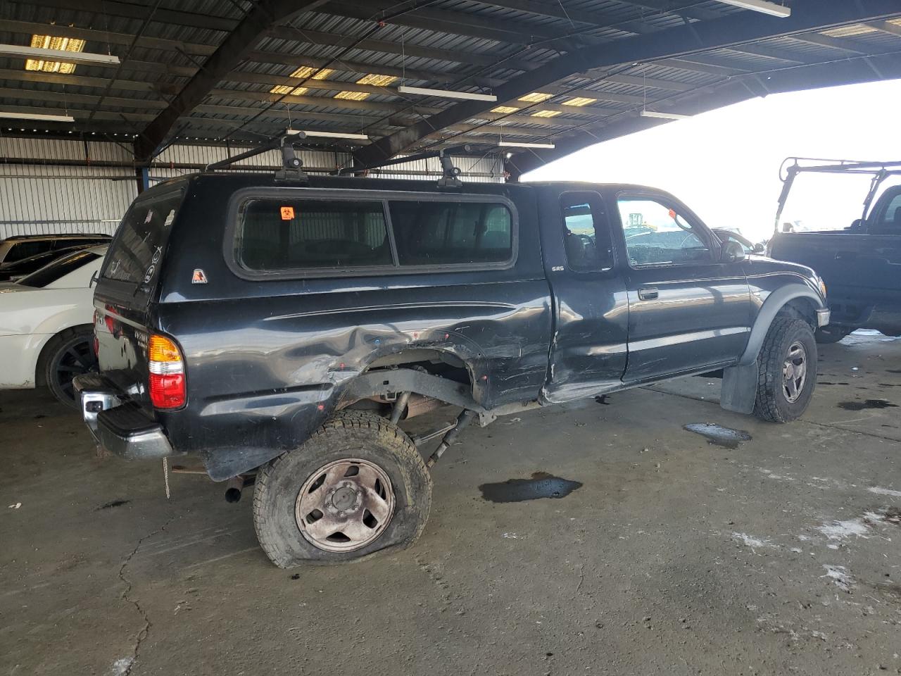 2001 Toyota Tacoma - Image 3