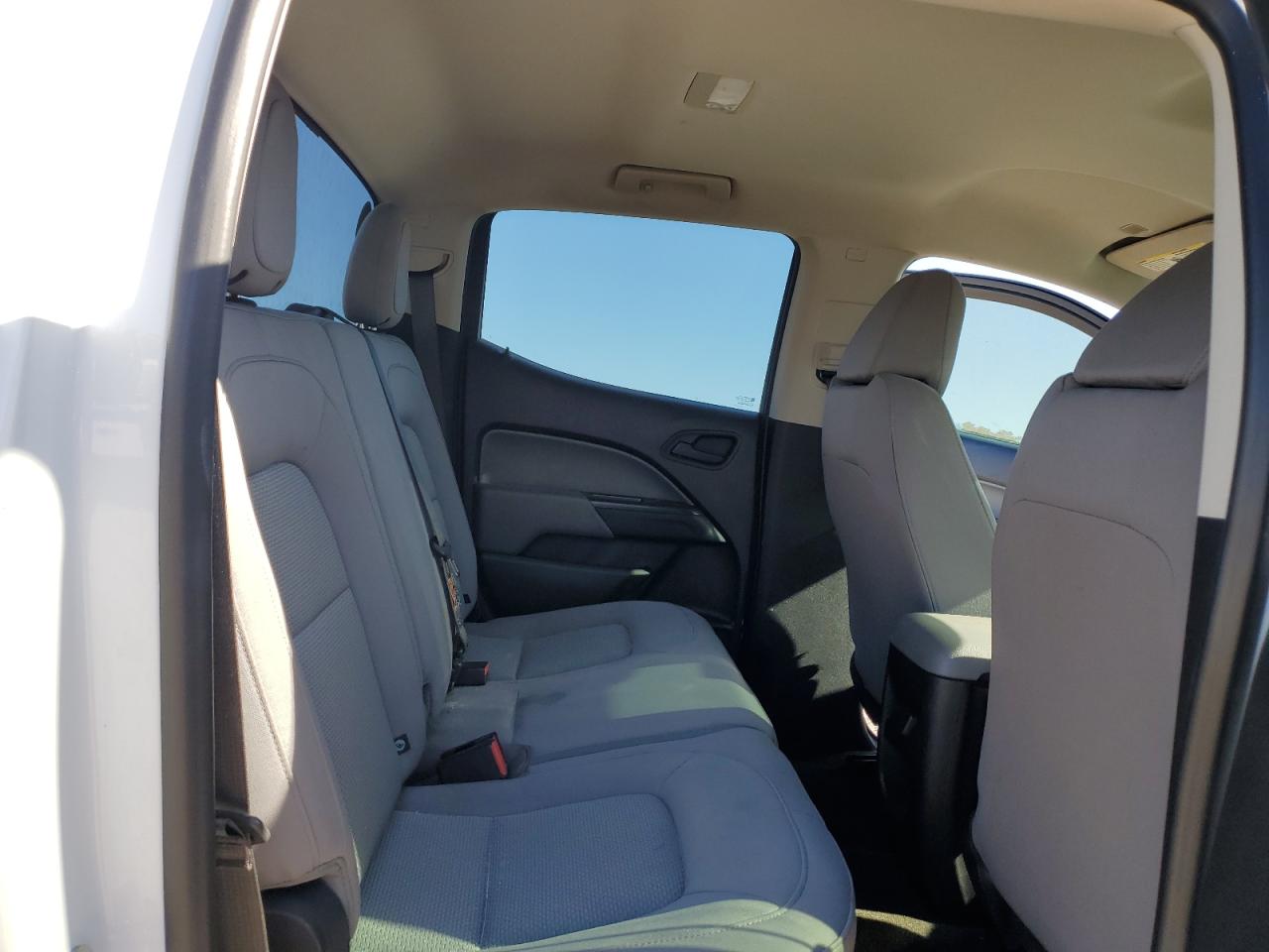 2017 Chevrolet Colorado - Image 10