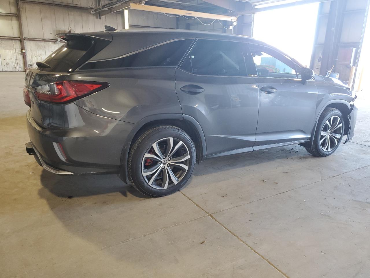2022 Lexus RX - Image 3