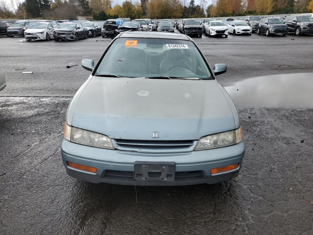 1995 Honda Accord - Image 5