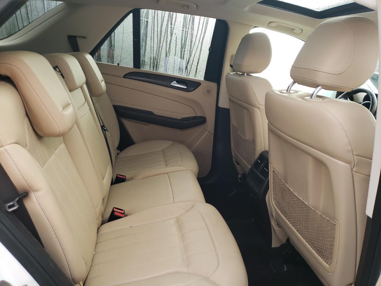 2018 Mercedes-Benz GLE - Image 11