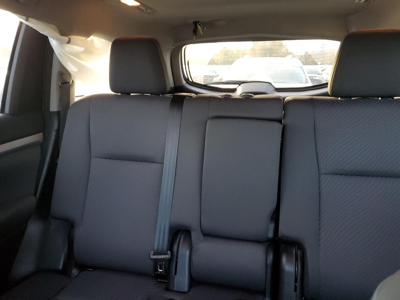 2018 Toyota Highlander - Image 10
