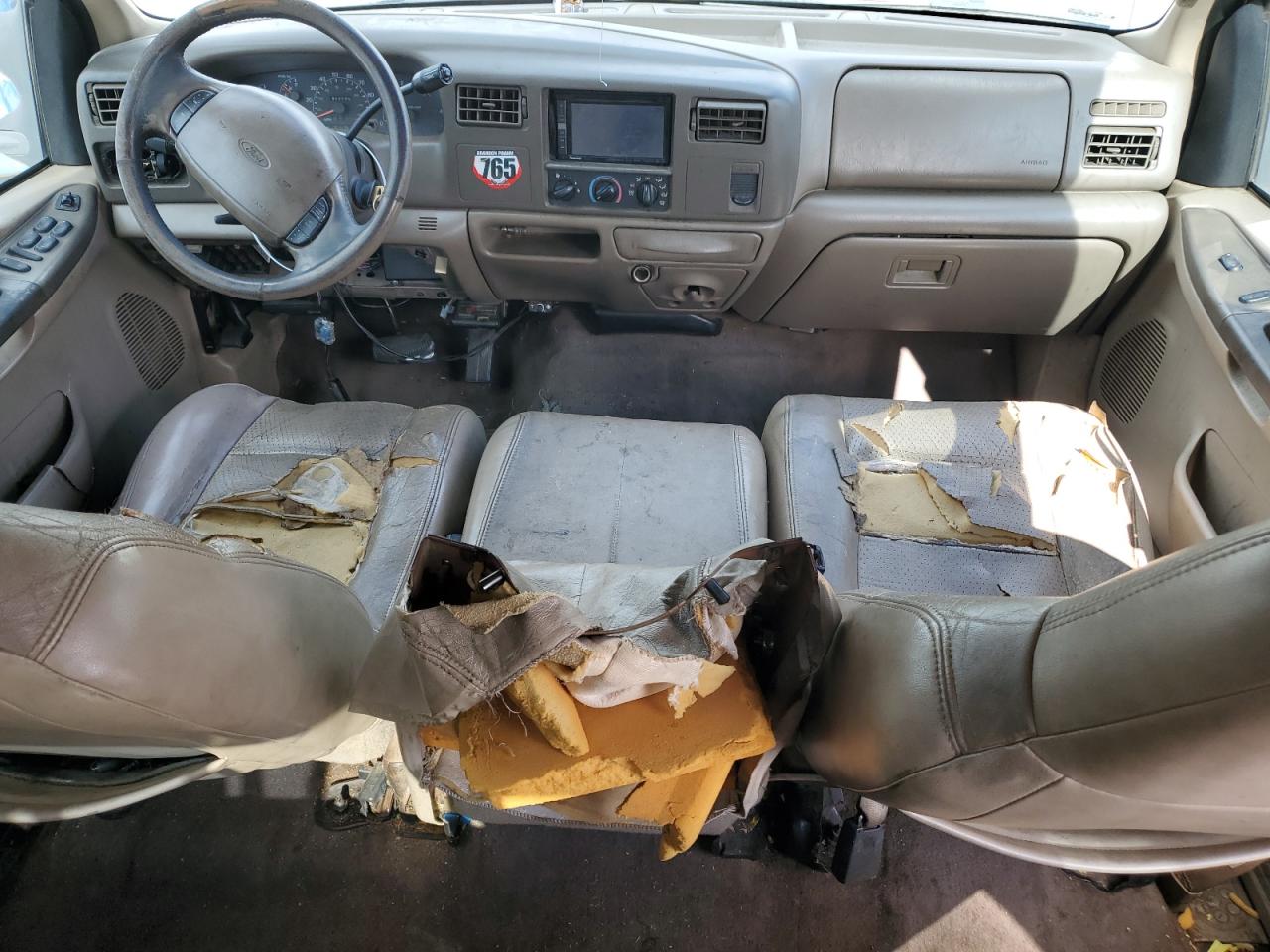 2001 Ford F250 - Image 8