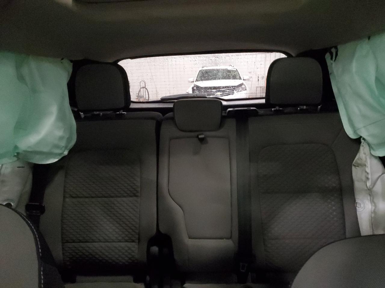 2020 Ford Escape - Image 10