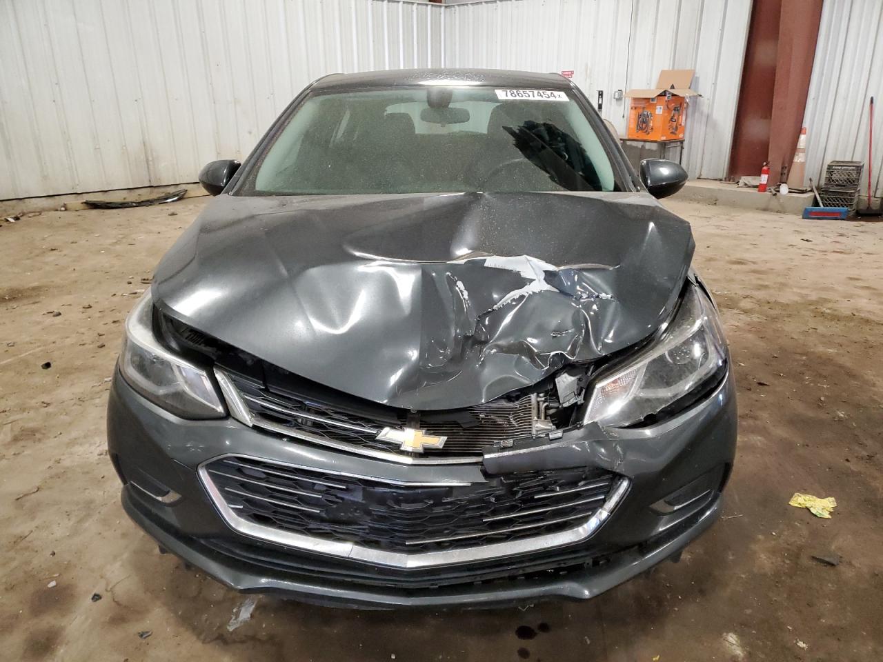 2017 Chevrolet Cruze - Image 5