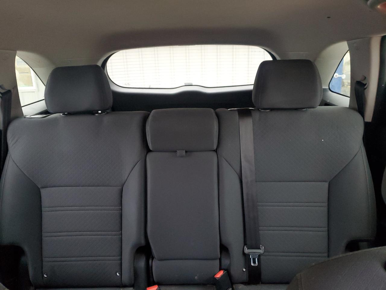 2019 Kia Sorento - Image 10