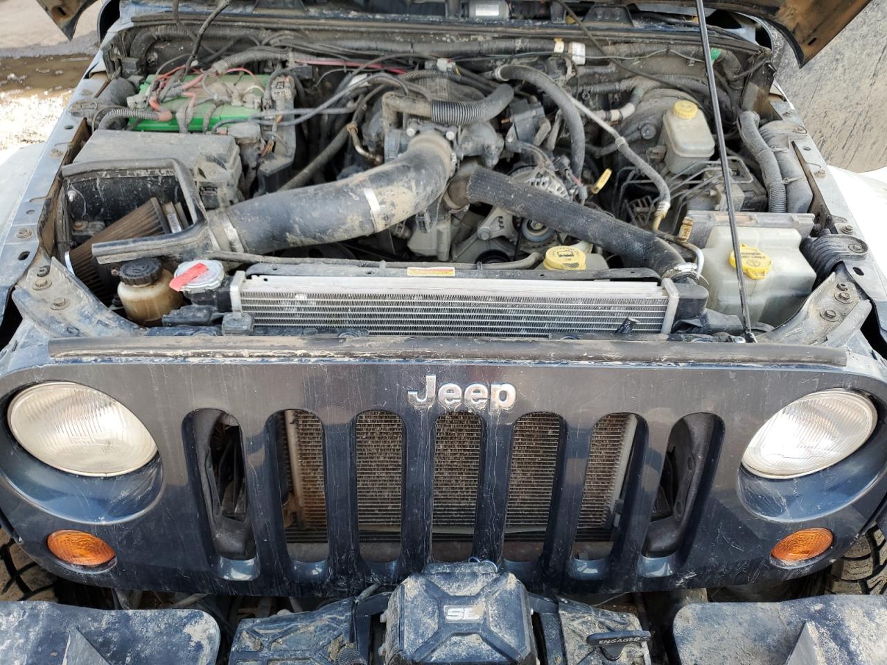 2007 Jeep Wrangler - Image 12