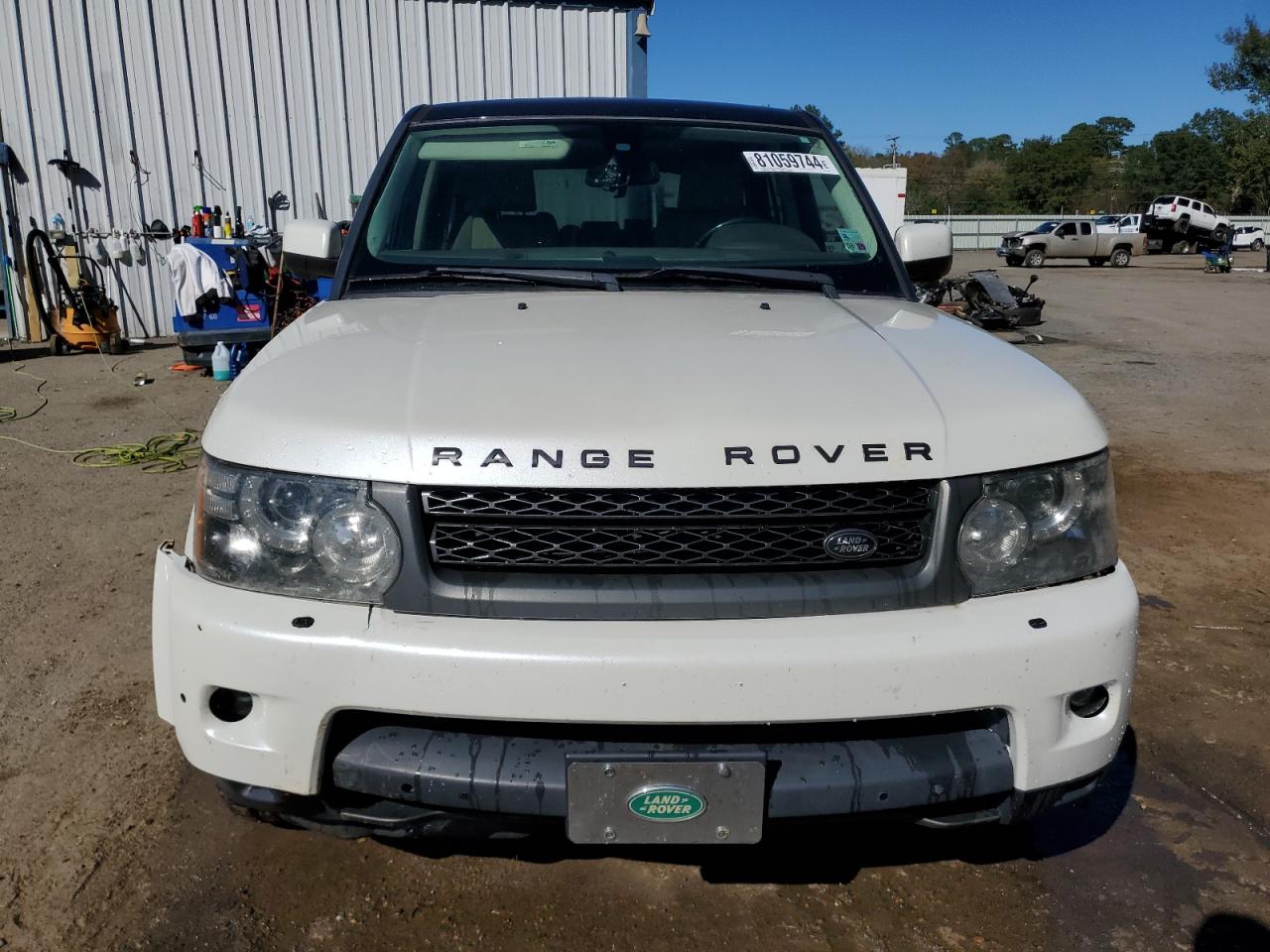 2011 Land Rover Range Rover - Image 5