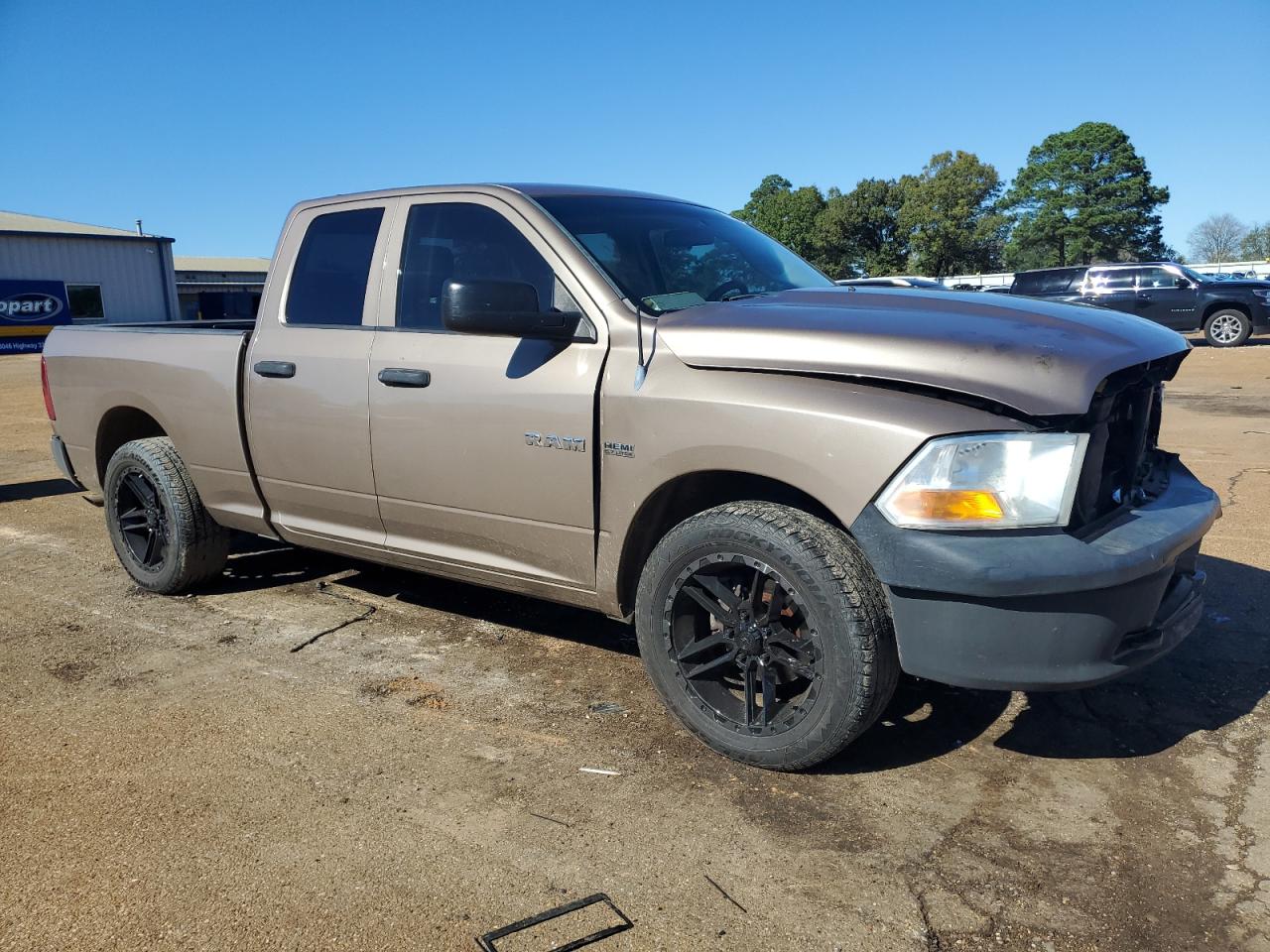2010 Dodge RAM - Image 4