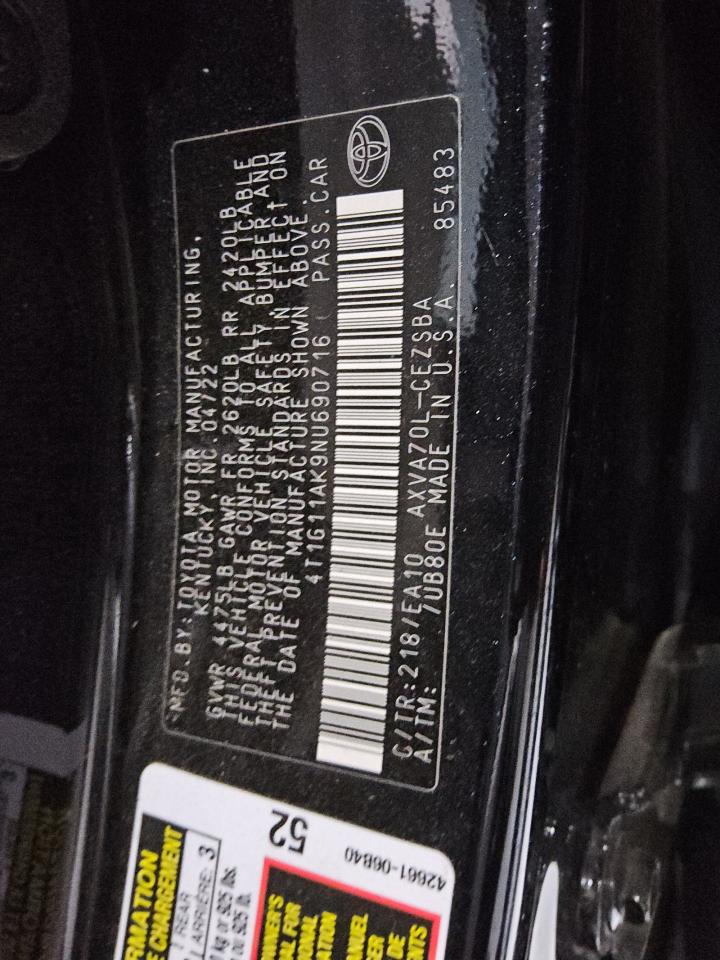 2022 Toyota Camry - Image 13